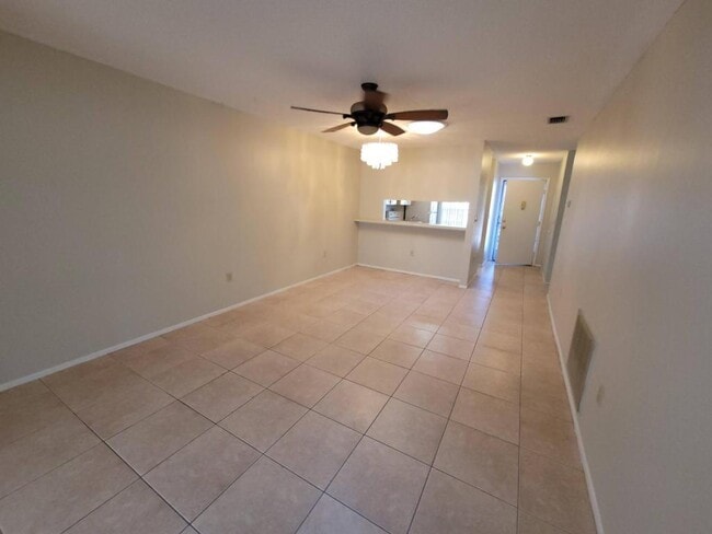 Building Photo - 2932 Stillwell Ct