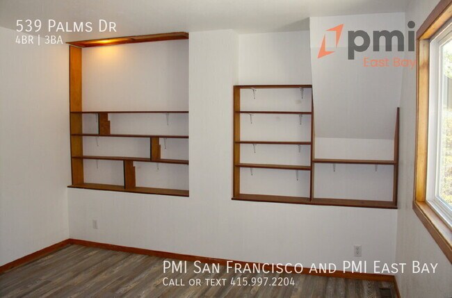 Building Photo - 539 Palms Dr