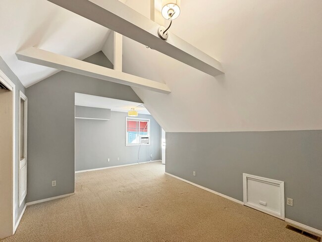 Building Photo - Dog-Friendly North End Boise Home Near Camel’s Back Park & Hyde Park with Fenced Yard, Built-Ins ...