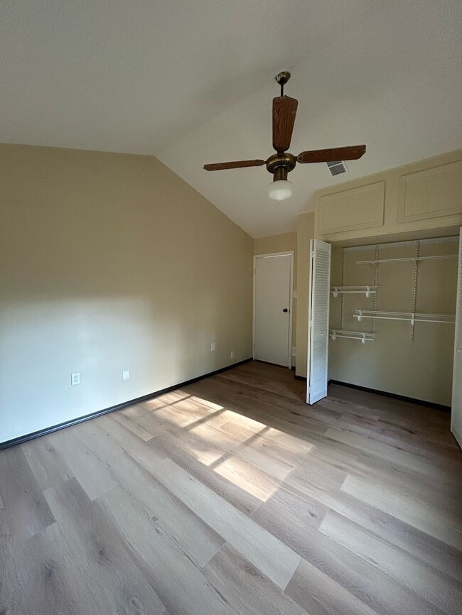 Building Photo - 9974 Elder