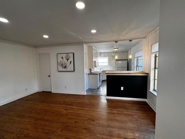 Building Photo - 6227 St Moritz Ave