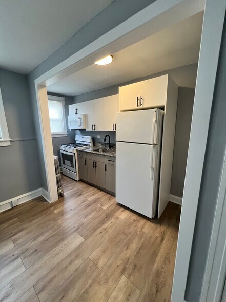 Building Photo - 2134 Scattergood St
