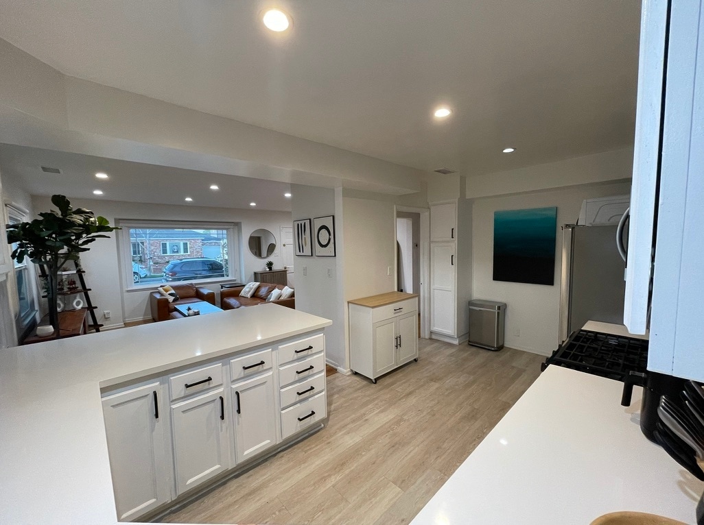 Building Photo - 5506 W 123rd St