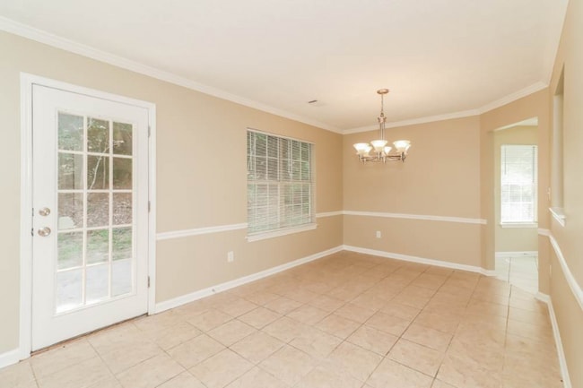 Building Photo - 692 Coventry Dr