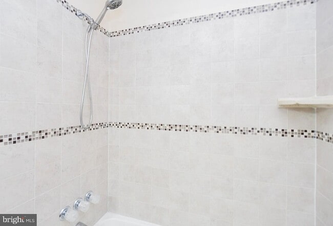 Building Photo - 7234 Tamo Ct