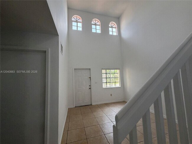 Building Photo - 7245 NW 173rd Dr