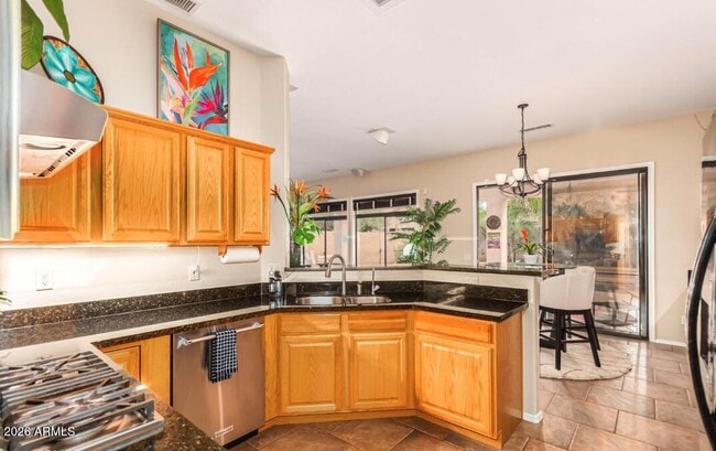 Building Photo - 7319 W Surrey Ave