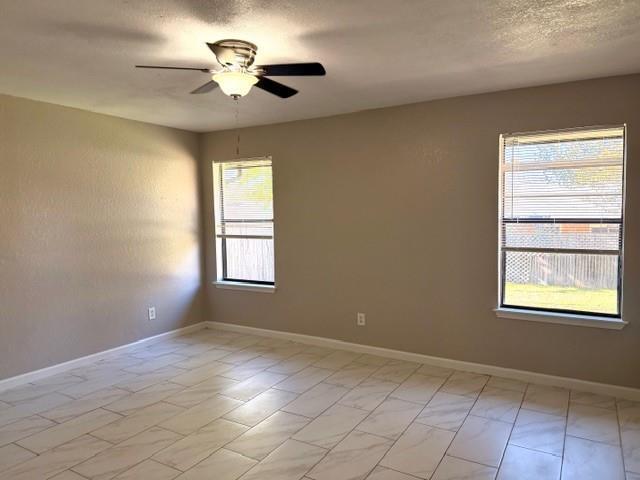 Building Photo - 3812 Lynbrook Ln