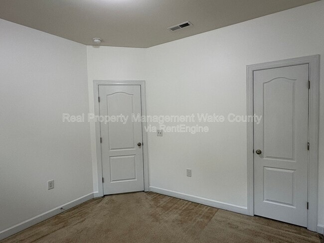 Building Photo - 441 Liberty Hill Pass