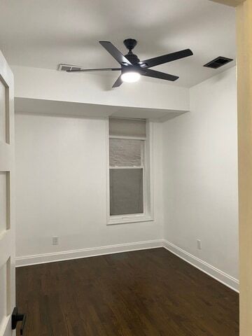 Building Photo - 4813 S Prairie Ave