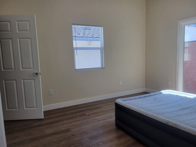 Building Photo - 21753 Romar St