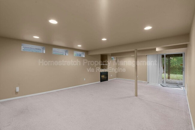 Building Photo - 11860 Shallowbrook Dr