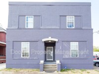 Building Photo - 1202 Duncan Ave