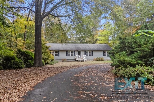 Primary Photo - Lakefront Rental in Long Branch Shores