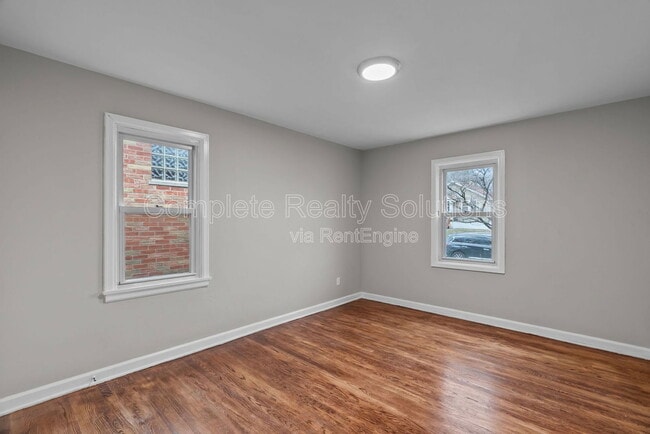 Building Photo - 2104 Lexa Dr