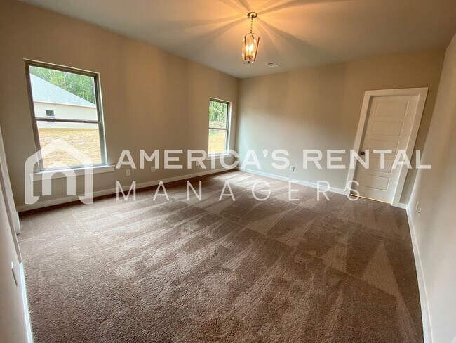 Building Photo - Home for Rent in McCalla, AL...View with 48 Hours Notice!