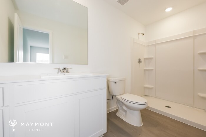 Building Photo - 1059 Neyland Dr