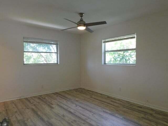 Building Photo - 640 SE 2nd Ave