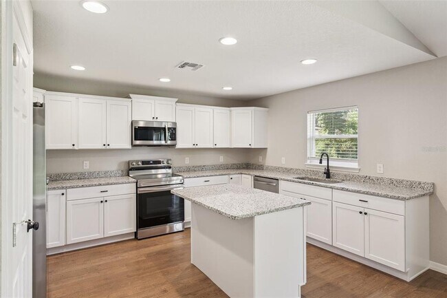 Building Photo - 1309 26th St NW