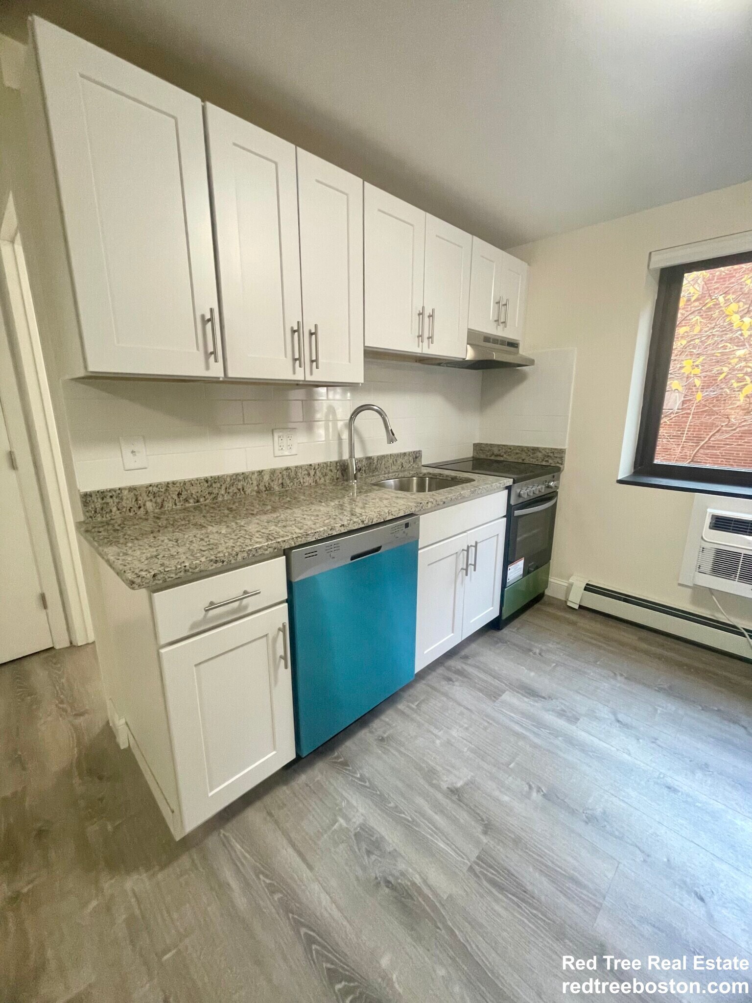 Building Photo - 15 Chester St