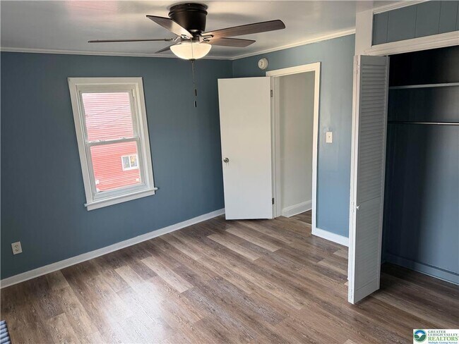 Building Photo - 1217 Washington St