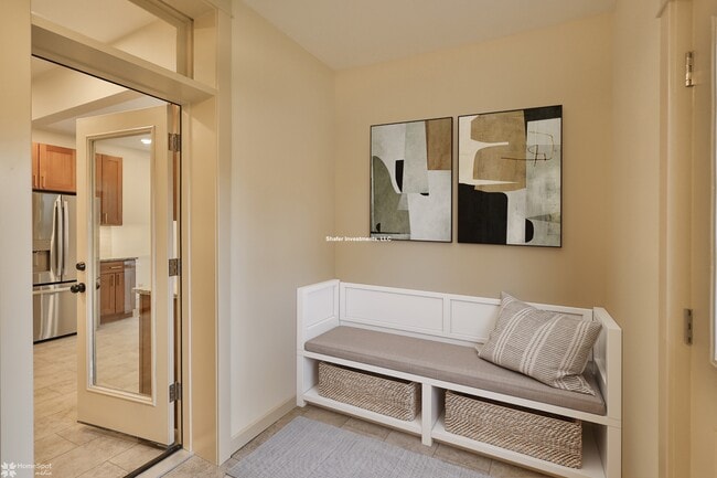 Building Photo - 67 W Laurel St