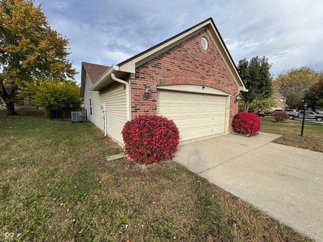 Building Photo - 4630 Welton St