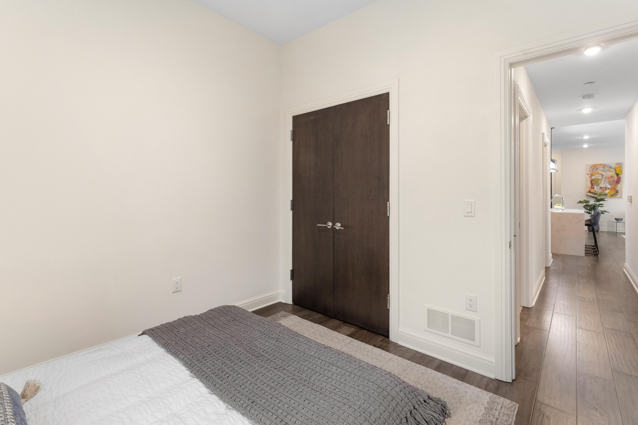 Building Photo - 438 Selden St