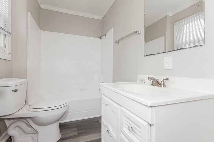 Building Photo - 906 N Broad St