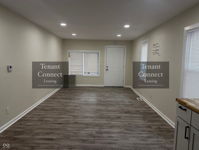 Building Photo - 2522 E 16th St