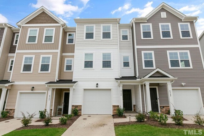 Building Photo - 4964 Southern Magnolia Dr