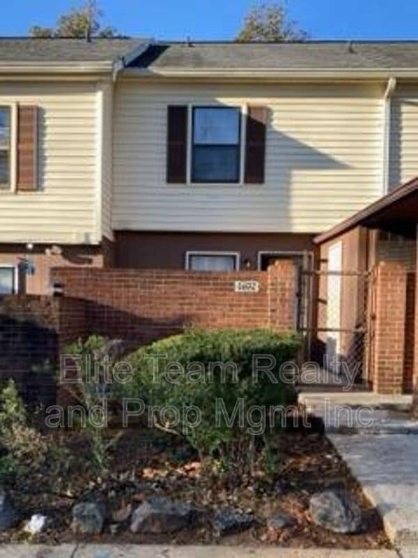 Building Photo - 4657 Old Lantern Way