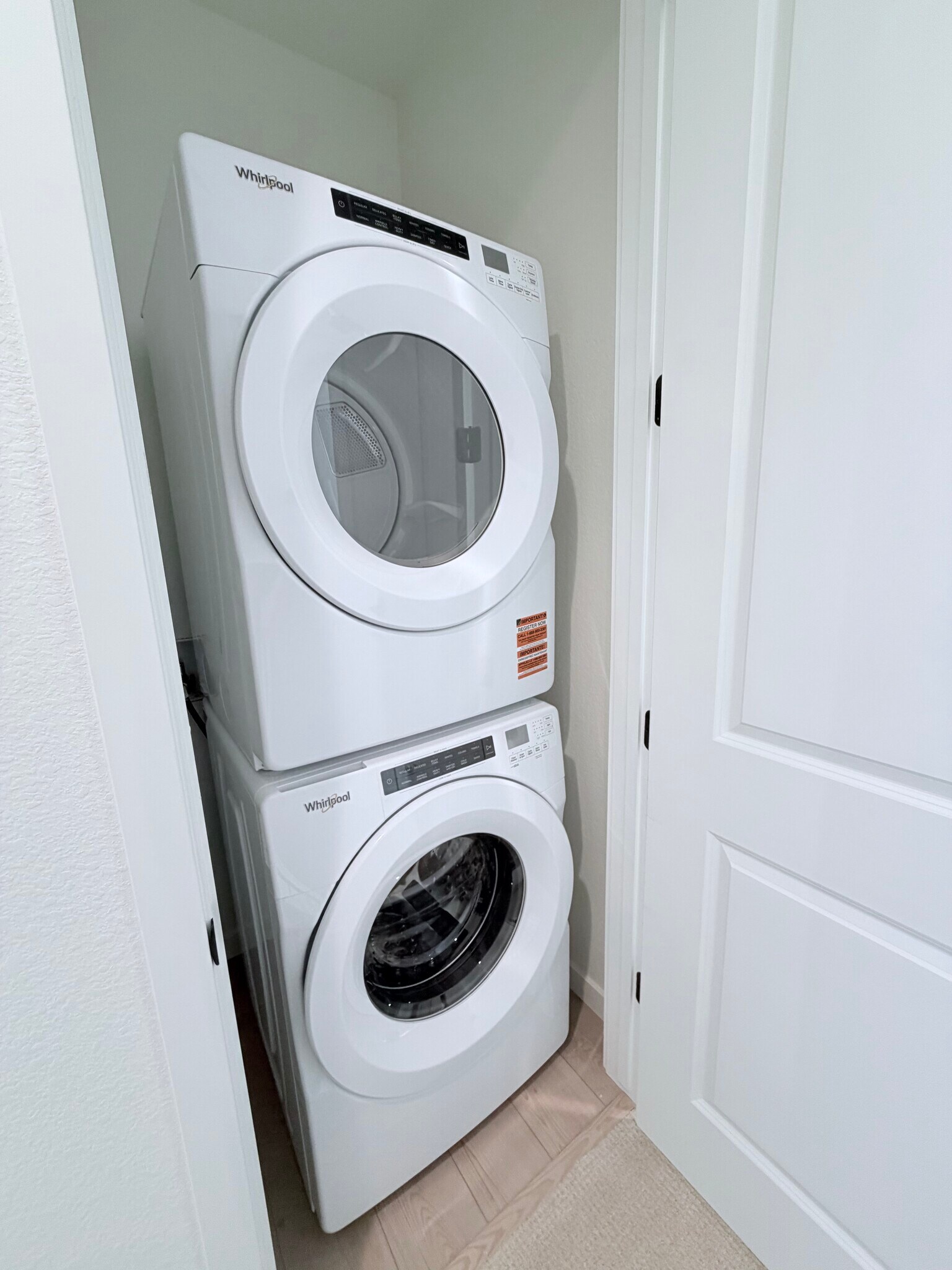 Building Photo - 4050 Ascend Grv