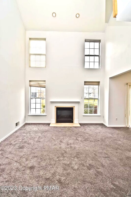 Building Photo - 106 Bethpage Terrace