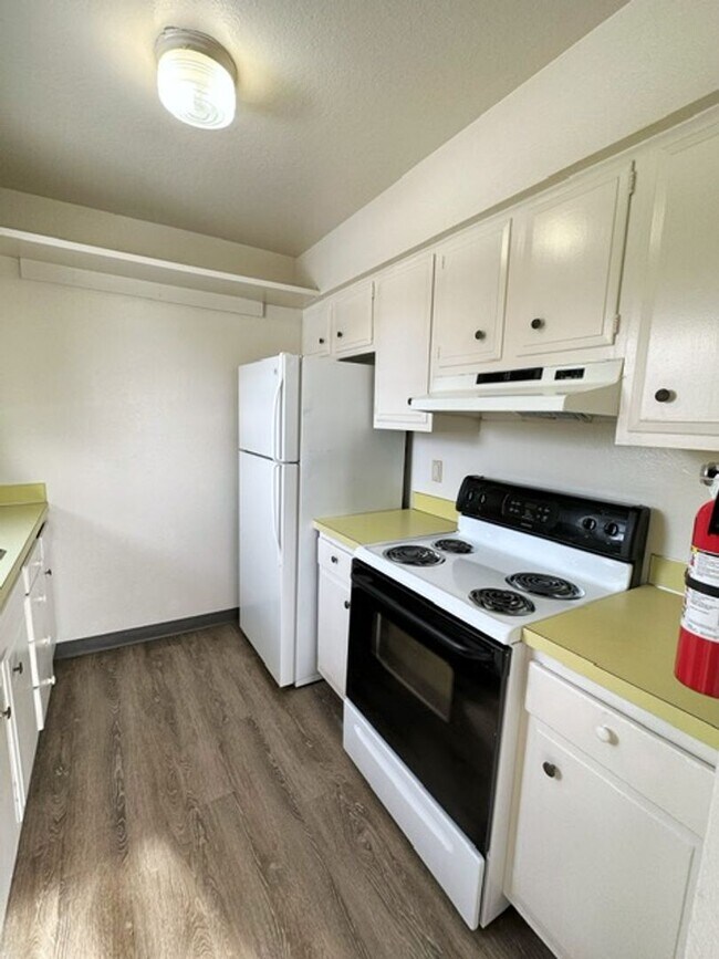 Building Photo - 2852 Telequana Dr