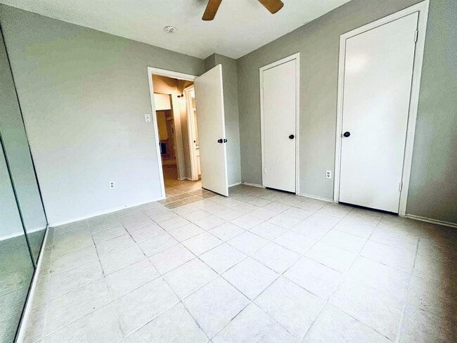 Building Photo - 8506 Opalwood Ct