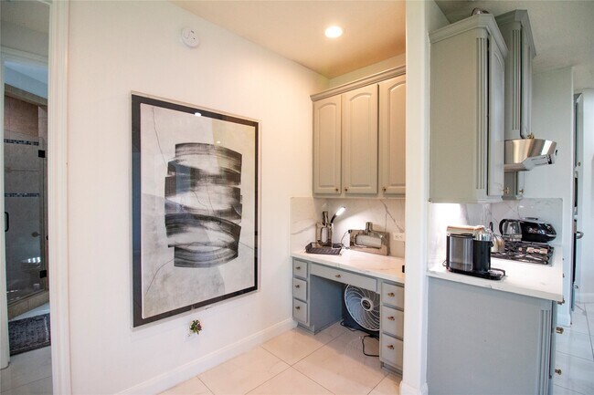 Building Photo - 19509 N Comal River Dr