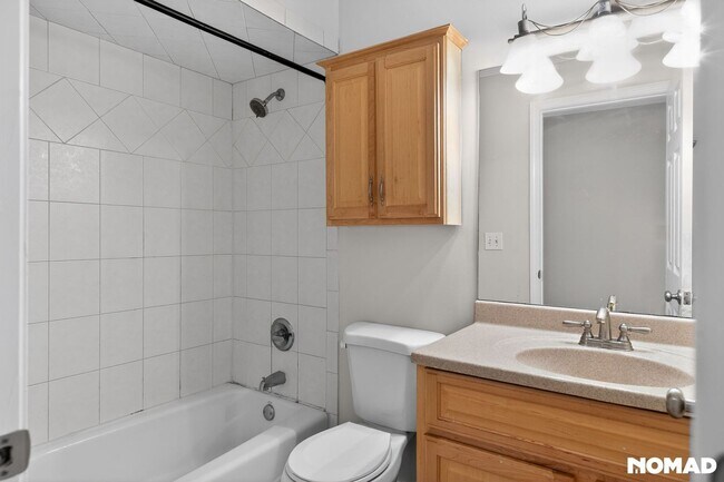 Building Photo - 75 E Wesley Rd NE