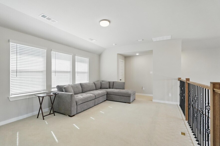Building Photo - 3003 Wind Knot Way