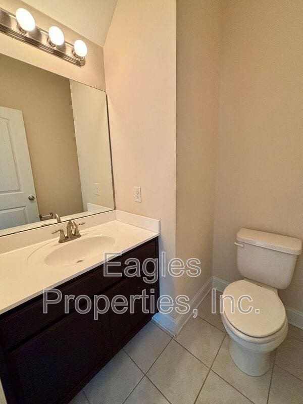 Building Photo - 114 Quail Hollow Dr