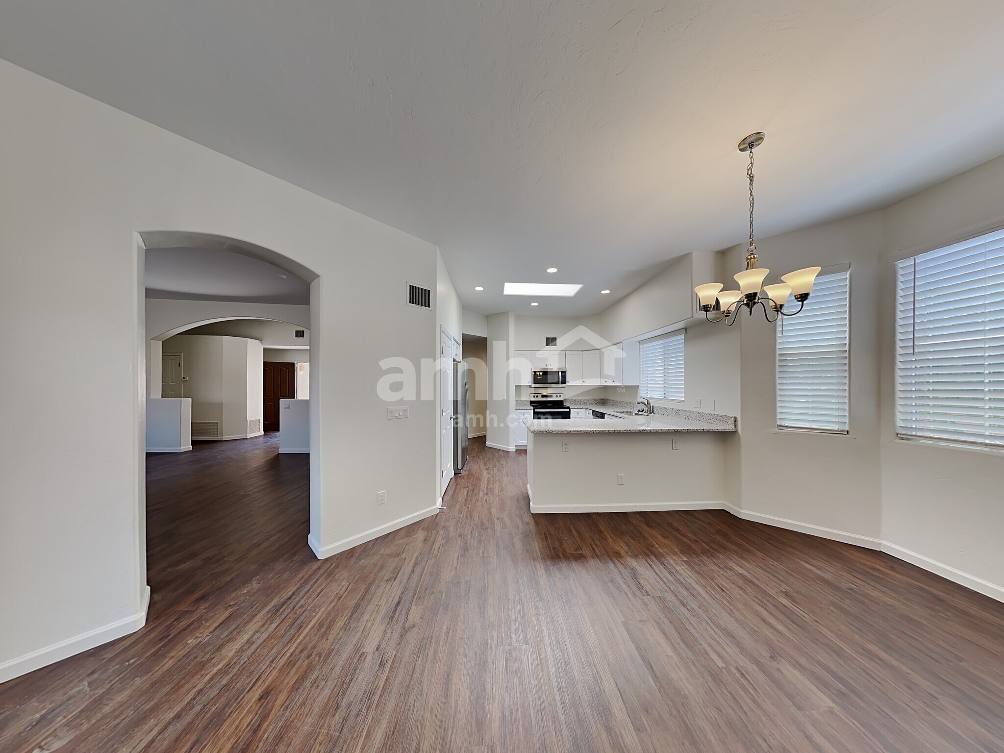 Building Photo - 10191 N Tarheel Pl