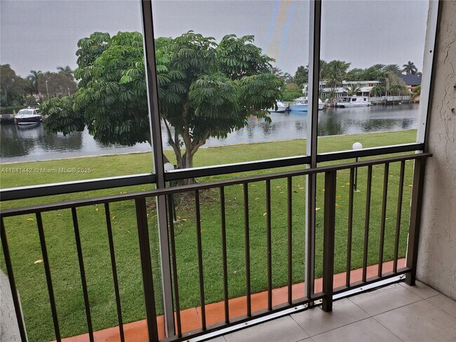 Building Photo - 601 Three Islands Boulevard