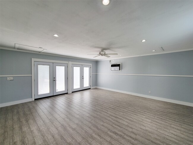 Building Photo - 807 Tabor St