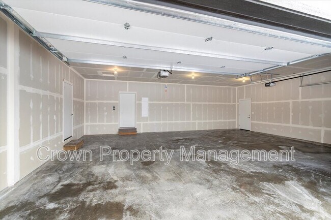 Building Photo - 133 Bench Run