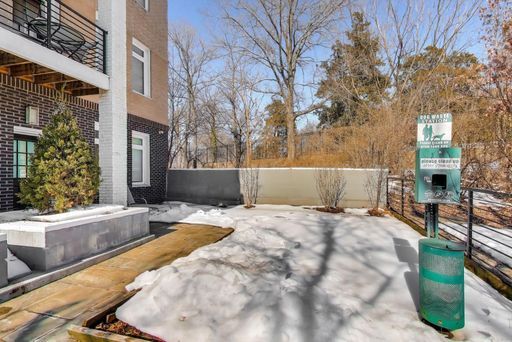 Building Photo - 1220 19th St NE