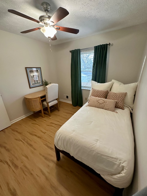 Building Photo - 1018 Sir Lancelot Ln