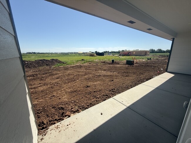 Building Photo - 2000 N Reece Ct