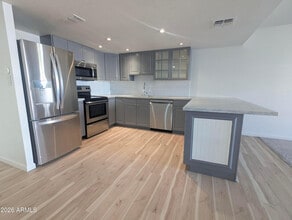 Building Photo - 7910 E Camelback Rd