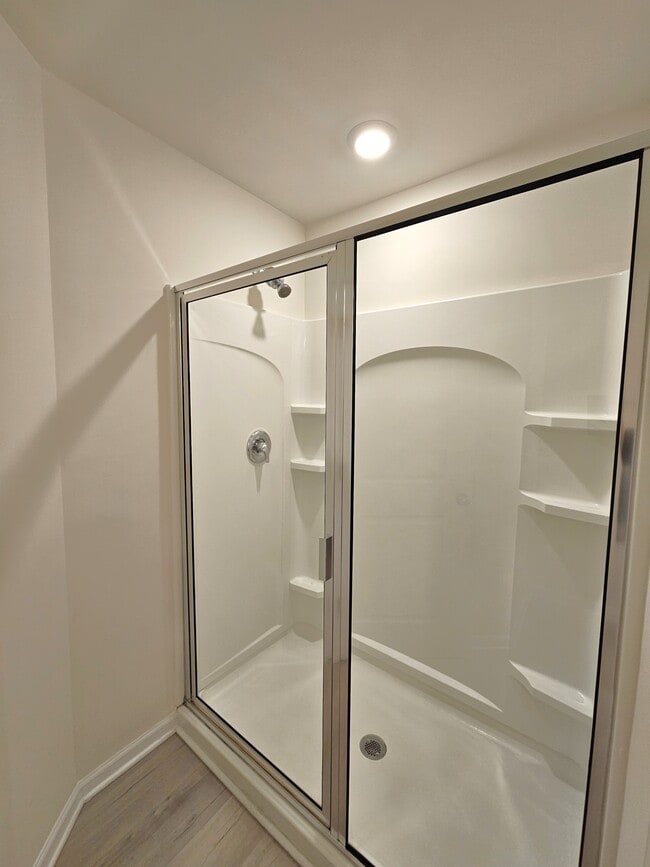 Building Photo - 211 Belmar Rd