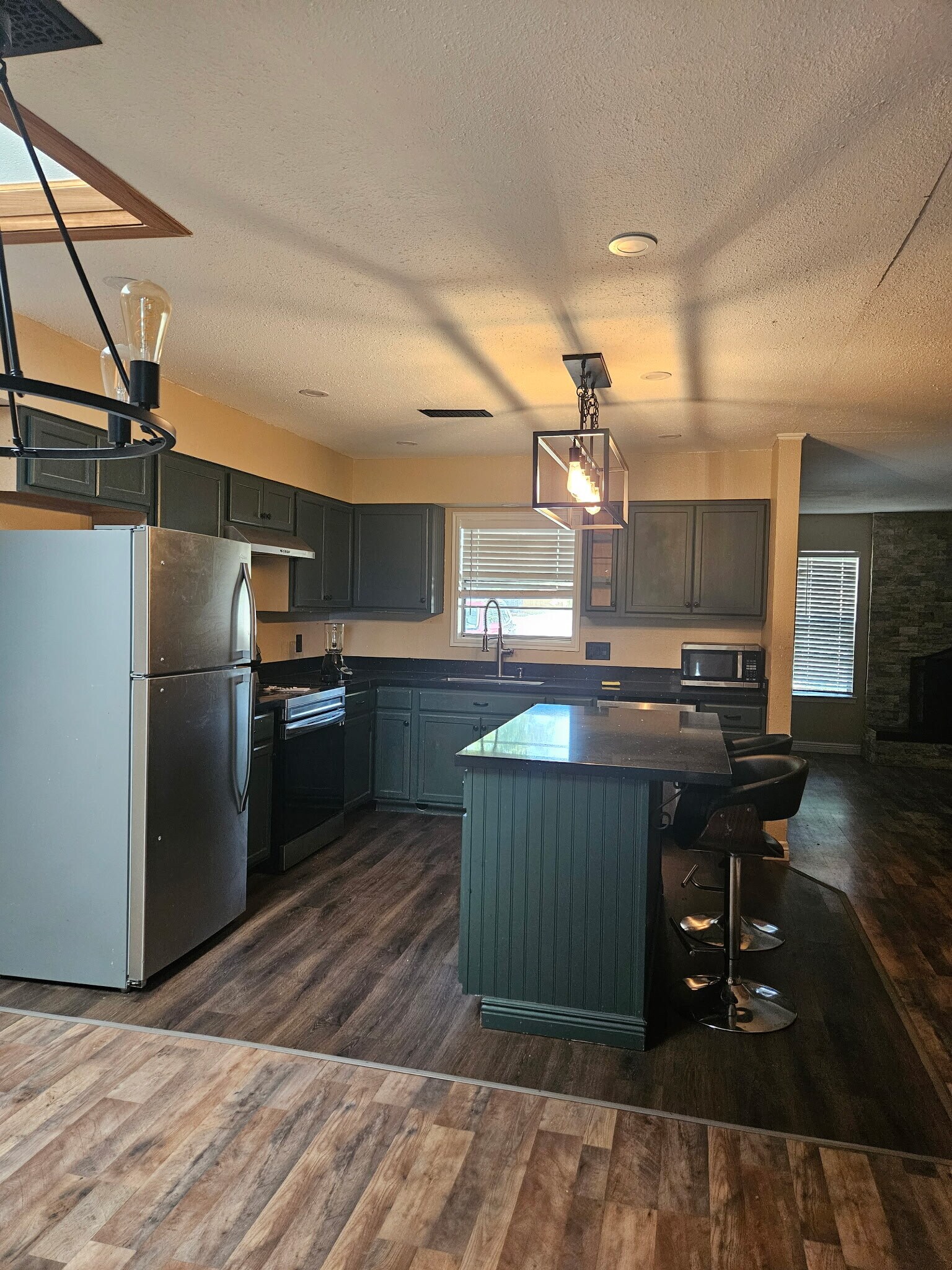 Building Photo - 1519 Indian Trl